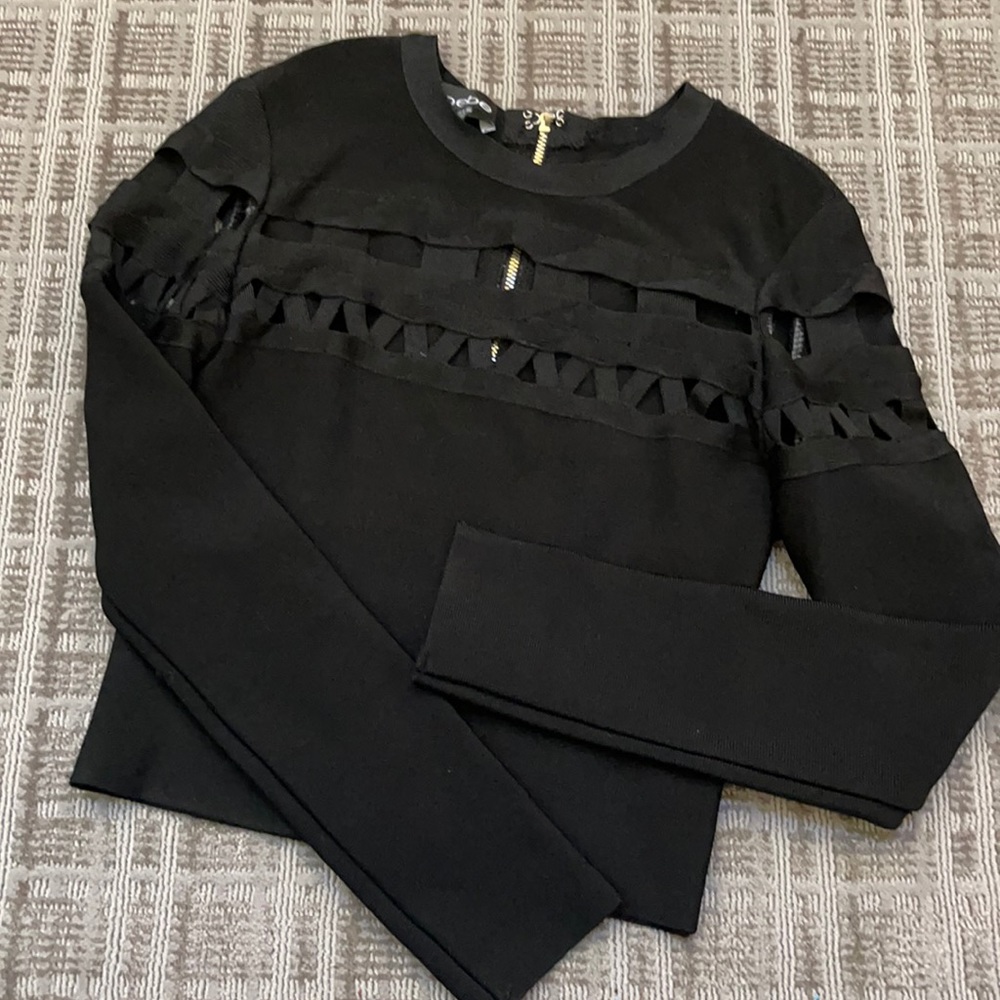 AWESOME BANDAGE LS TOO W CUT OUT DETAIL (A)